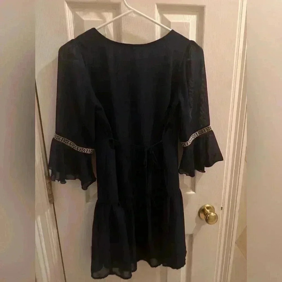 Speechless Dress 14 - Picture 2 of 5